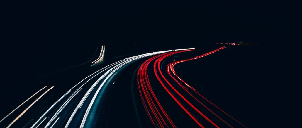 Der Zauber der Langzeitbelichtung: Wie Sie mit Langzeitbelichtung magische Effekte erzielen 1 pexels photo 260034.jpegautocompresscstinysrgbdpr2h650w940dldosya