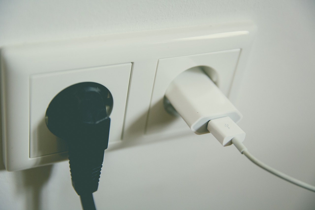 power outlet 1794616 1280